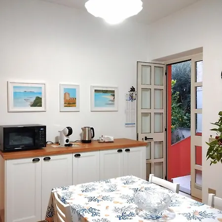Rustic Charm 5 *